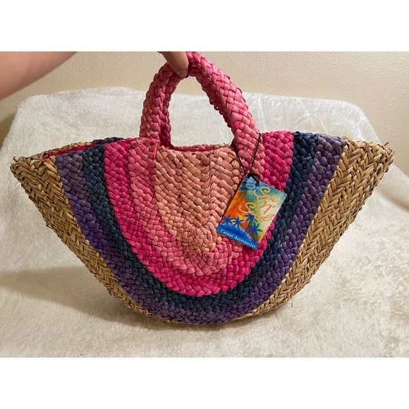 SOLD Cute summer straw bag, pink, purple and blue - Picture 2 of 6